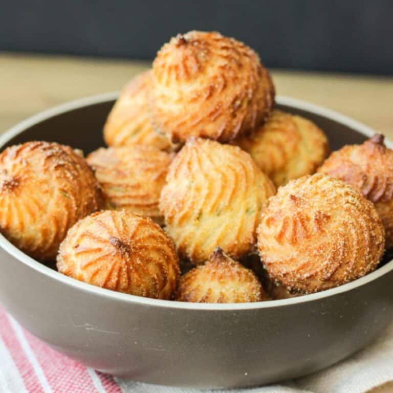 Cornmeal cream puffs in a bowl