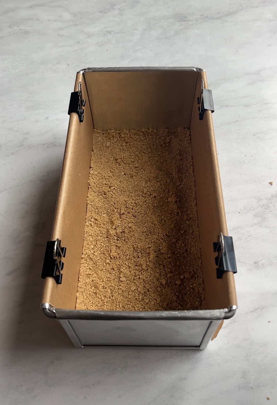 Graham crackers cheesecake base